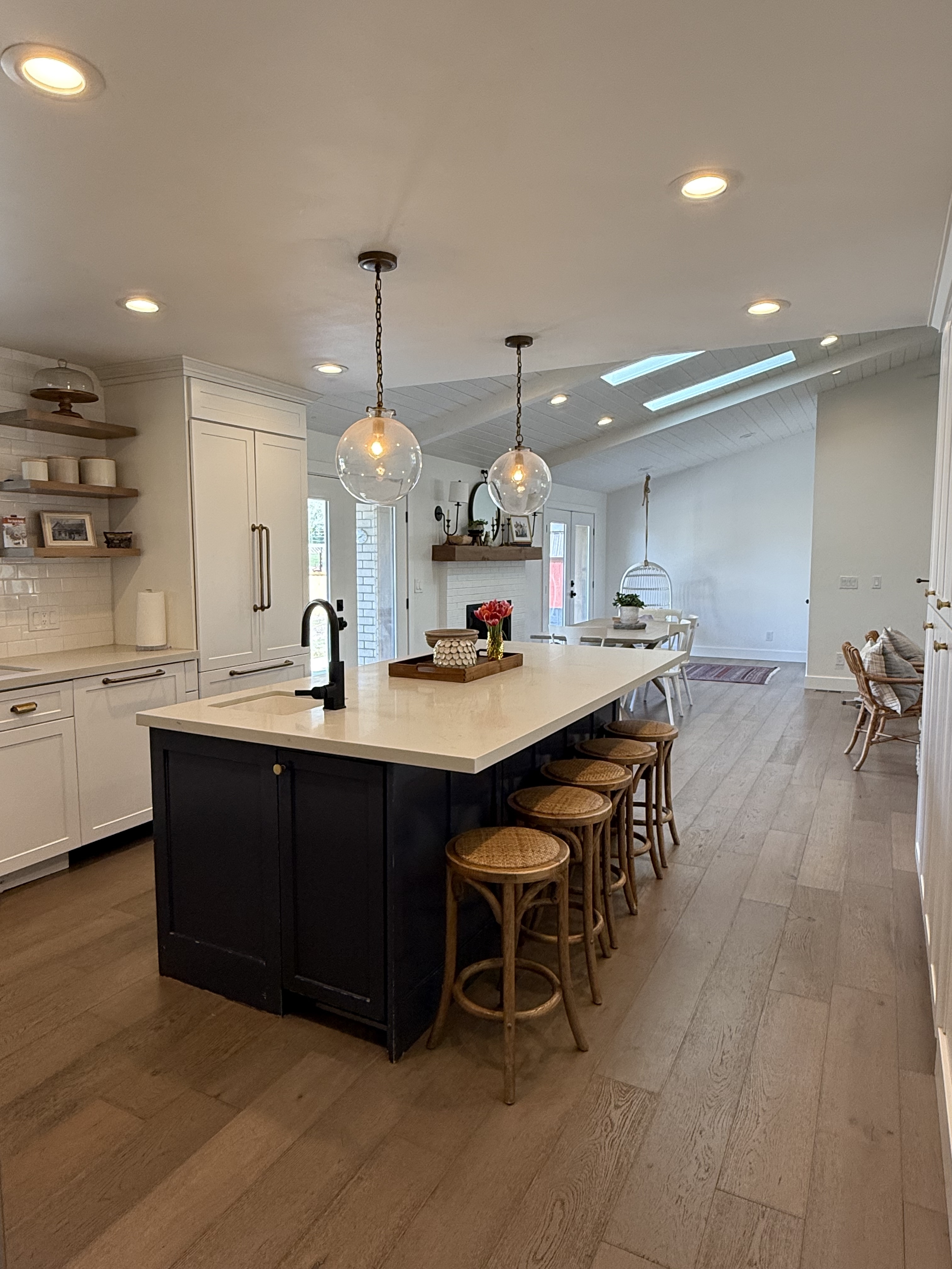 Centerville House: 350 W 1950 N