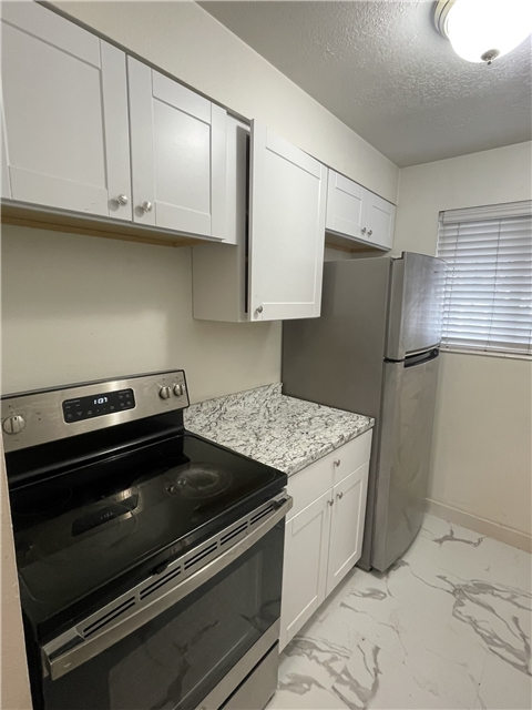 Salt Lake City Apartment: 765 S 500 E