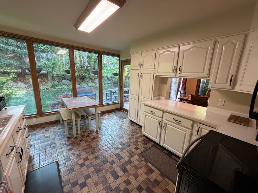 Bountiful House: 1909 Maple Hollow Way