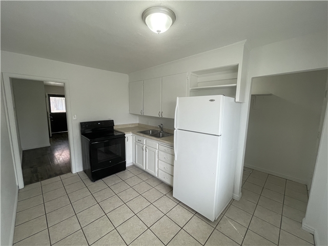 Salt Lake City Multiplex: 1154 W Brooklyn Ave