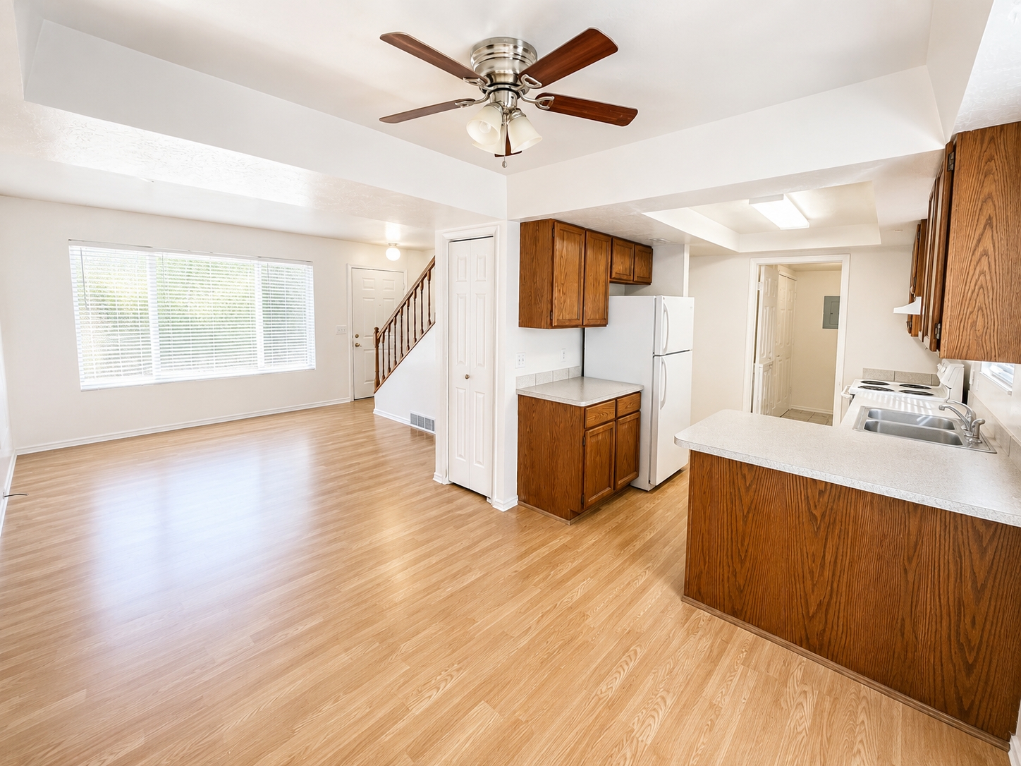 Centerville Multiplex: 50 W 115 N