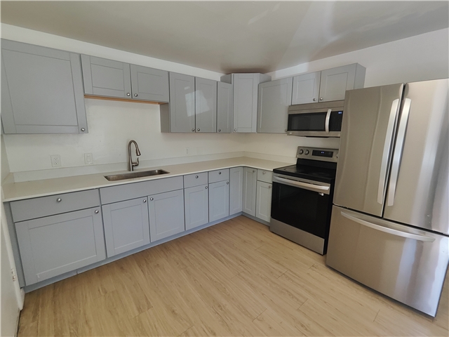Woods Cross Multiplex: 353 N 800 W