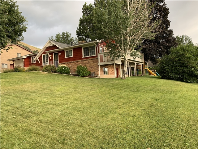Centerville House: 550 E 250 N