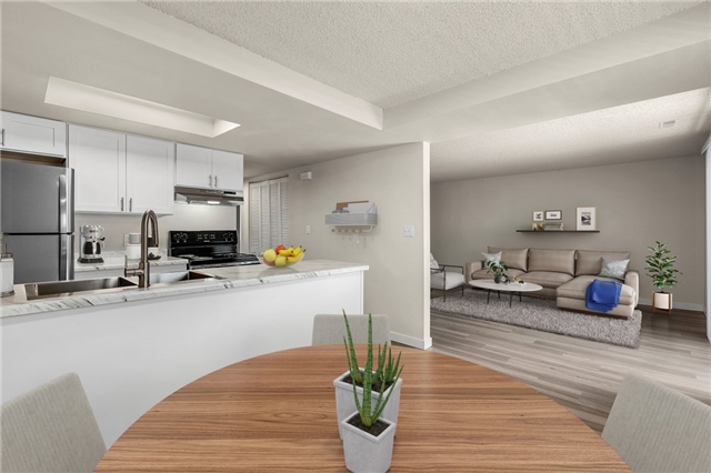 Midvale Apartment: 7155 S High Tech Dr