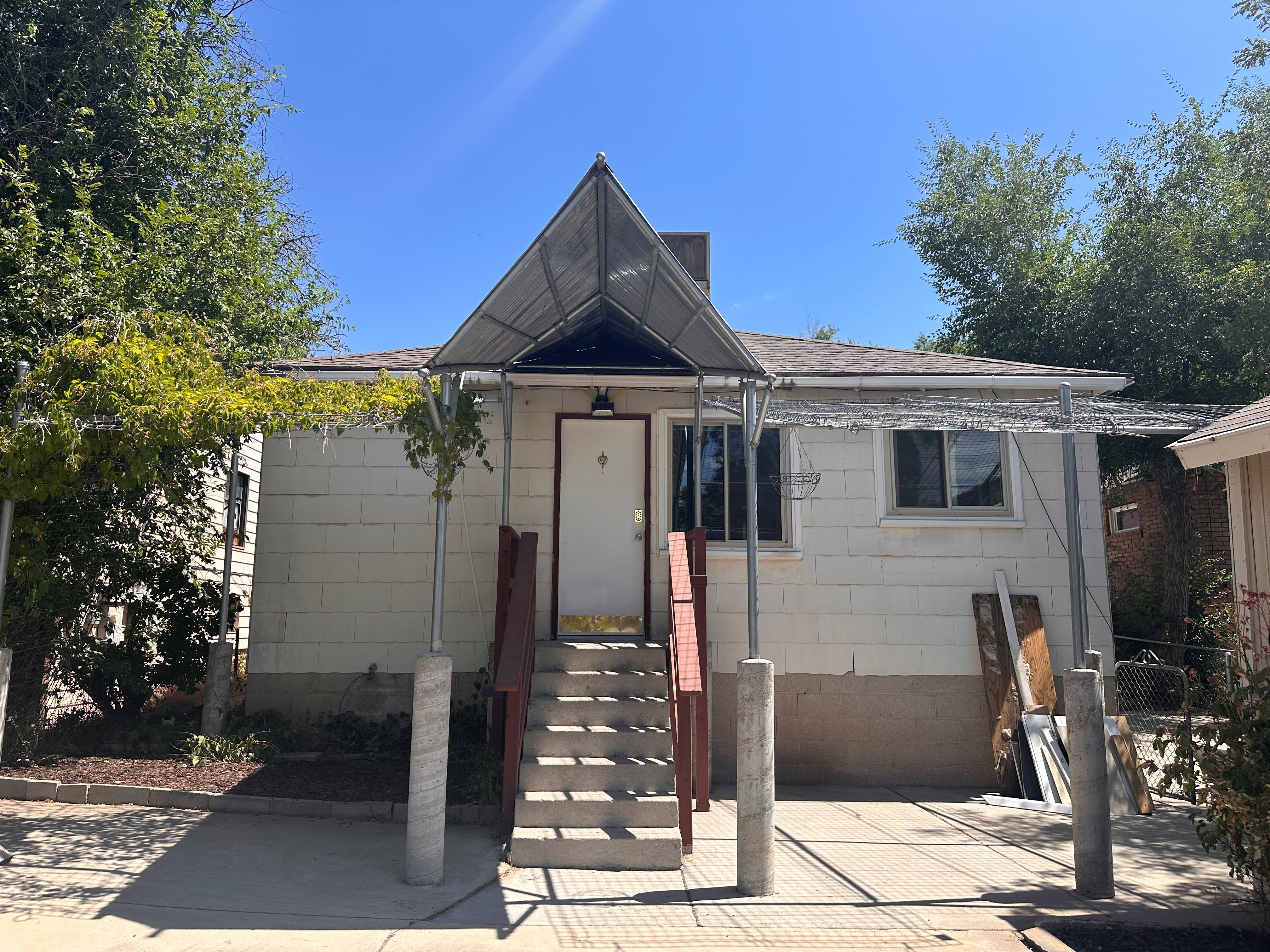 Salt Lake City Multiplex: 628 S University St