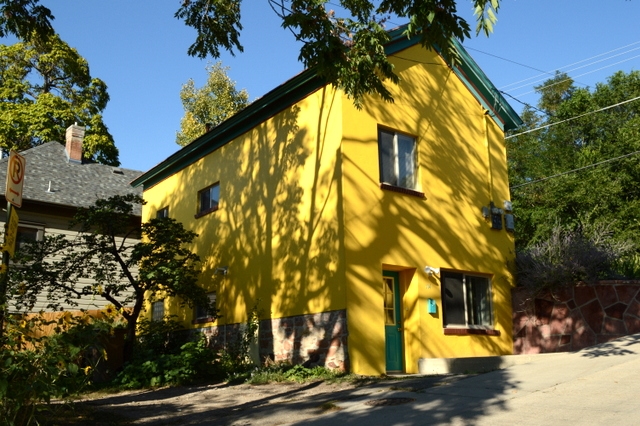 Salt Lake City Multiplex: 114 W Apricot Ave