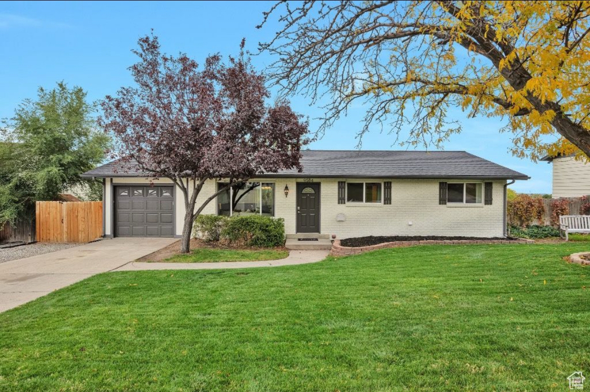 Sandy House: 9584 S 1210 E