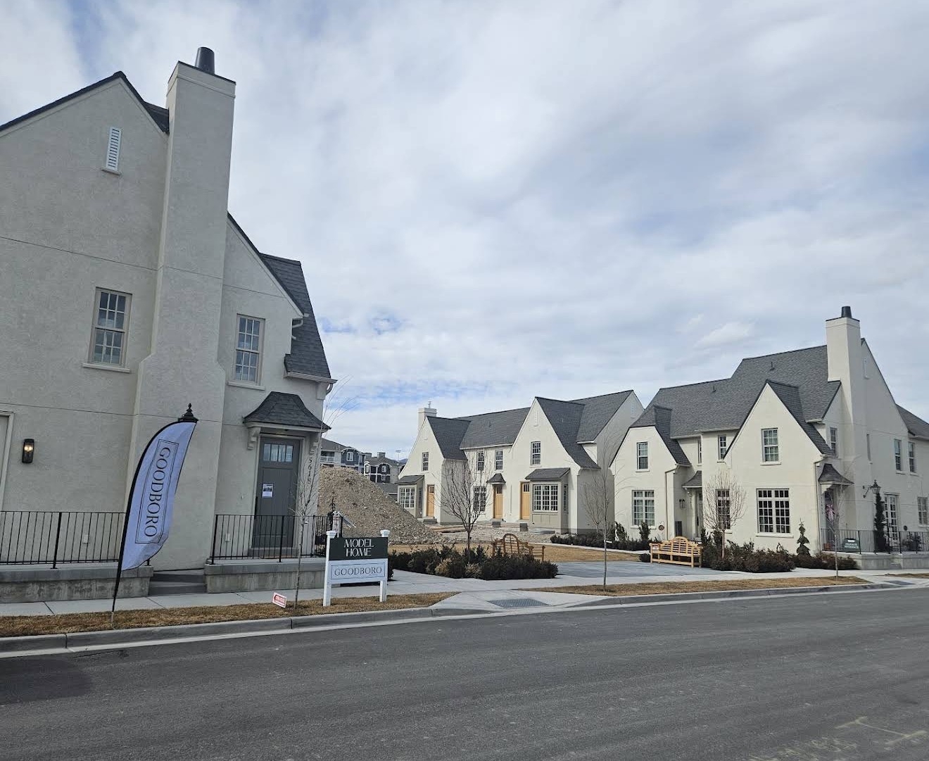 Herriman Townhome: 5627 W Abbey Ln