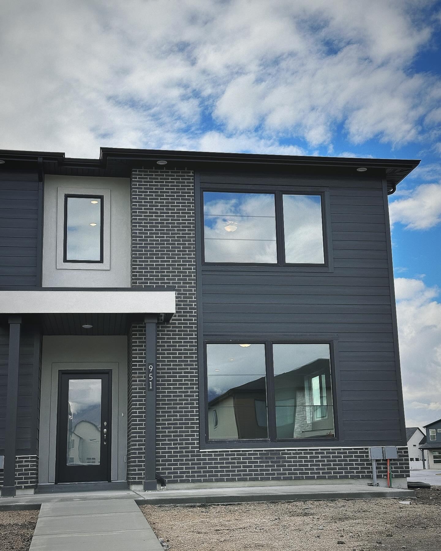 American Fork Townhome: 951 S 950 W