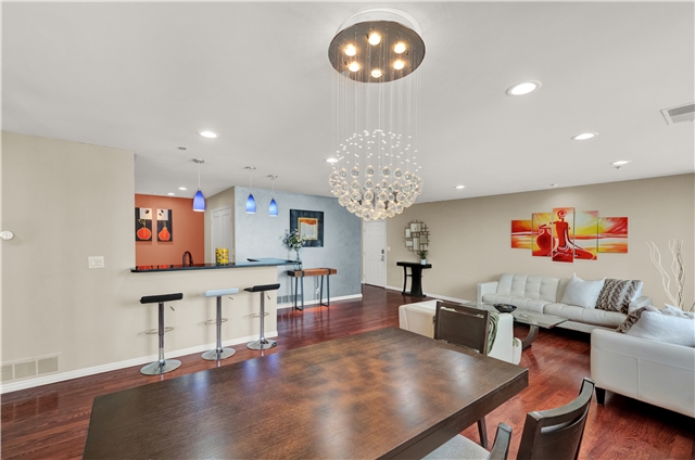 Salt Lake City Condo: 48 W Broadway