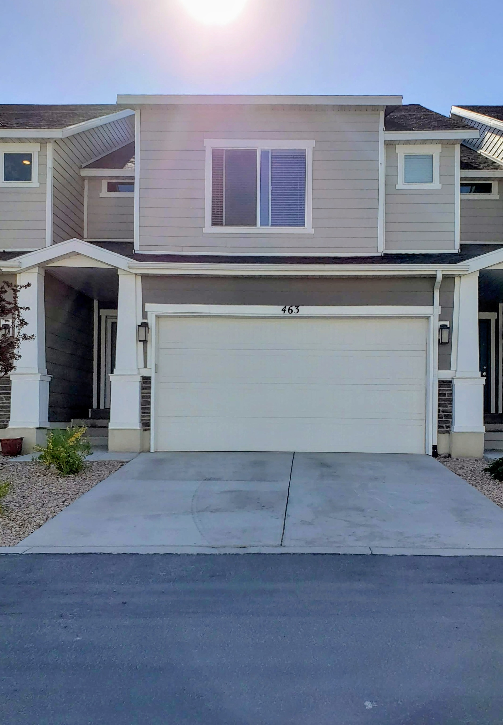 Saratoga Springs Townhome: 463 S Fox Chase Ln