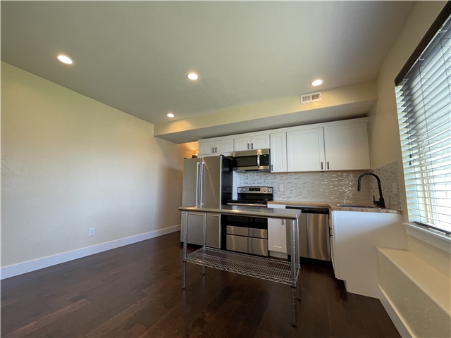 Draper In-Law/Basement: 1864 E Sage Hollow Dr