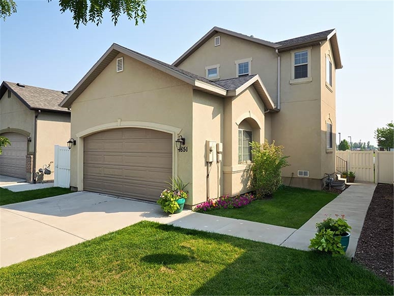 1851 W Pointe Meadow Loop House Rentler