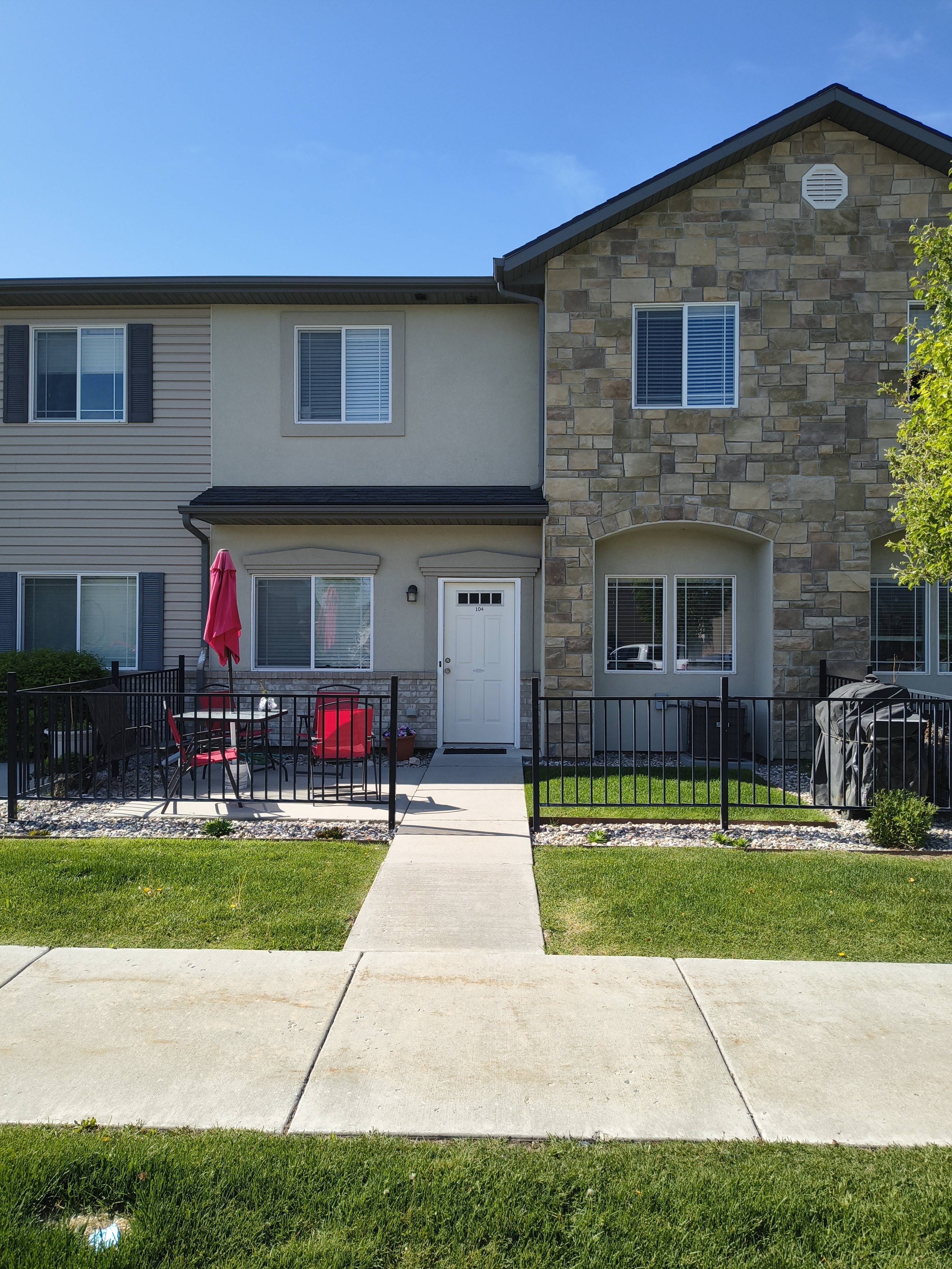 Logan Townhome: 545 W 1595 N