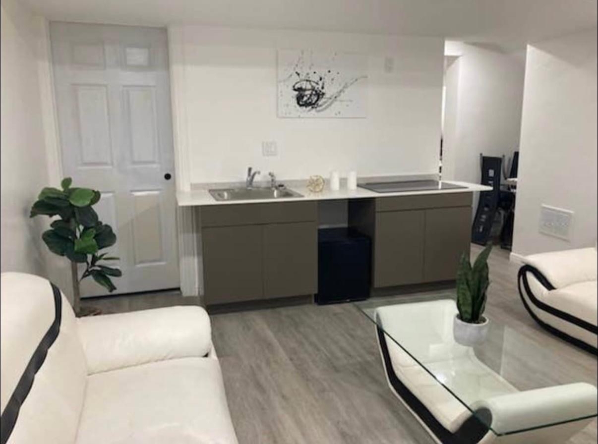 Riverton Single Room: 16199 S Truss Dr