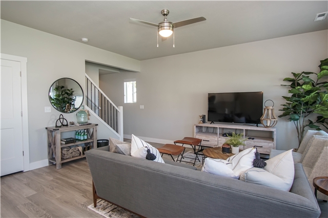 West Haven Townhome: 2260 W 2625 S