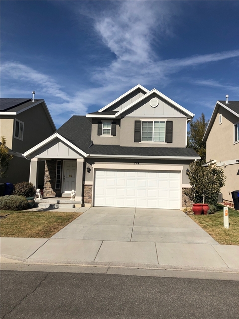 Centerville House: 724 W 1045 N