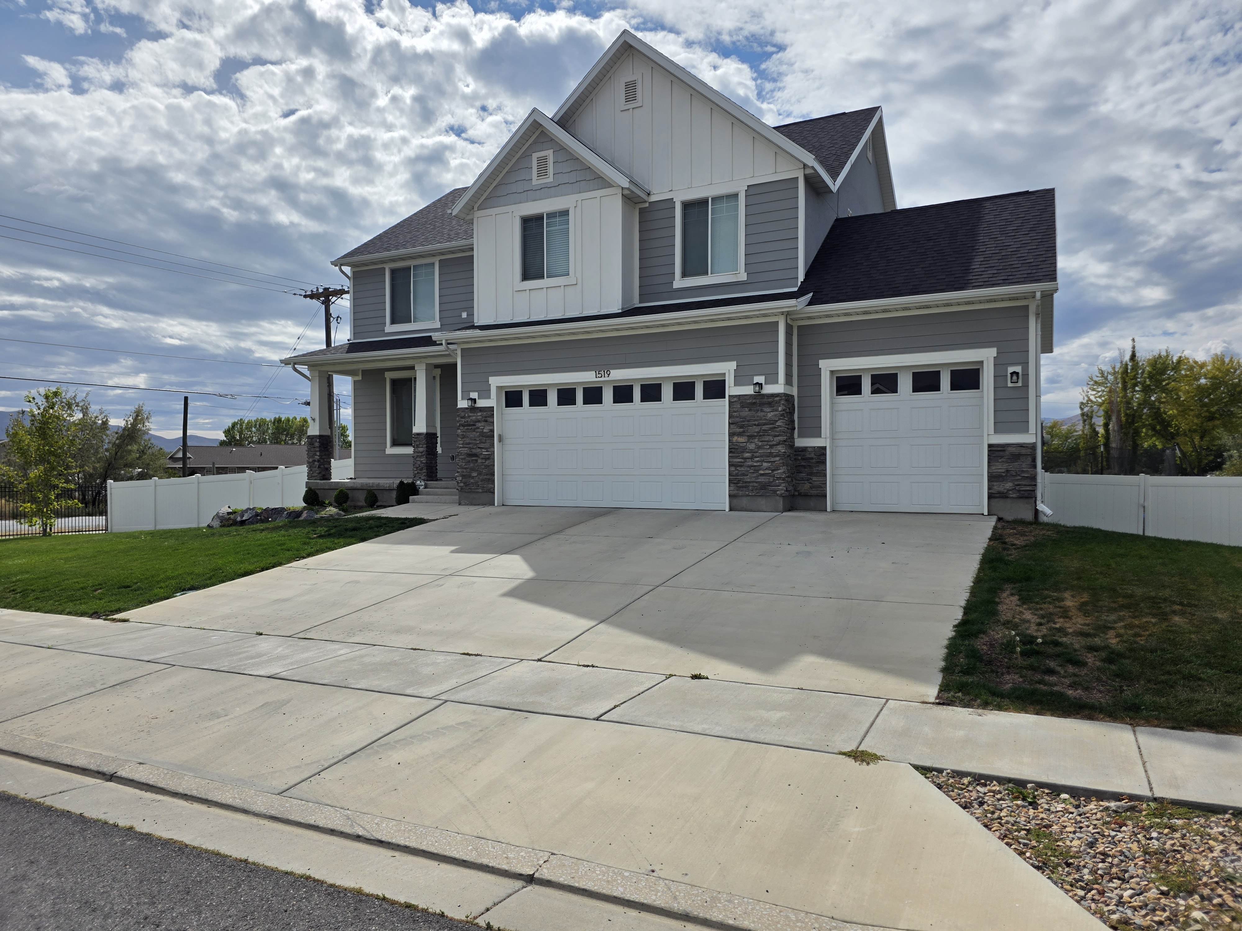 Lehi House: 1519 N Hampshire Ln