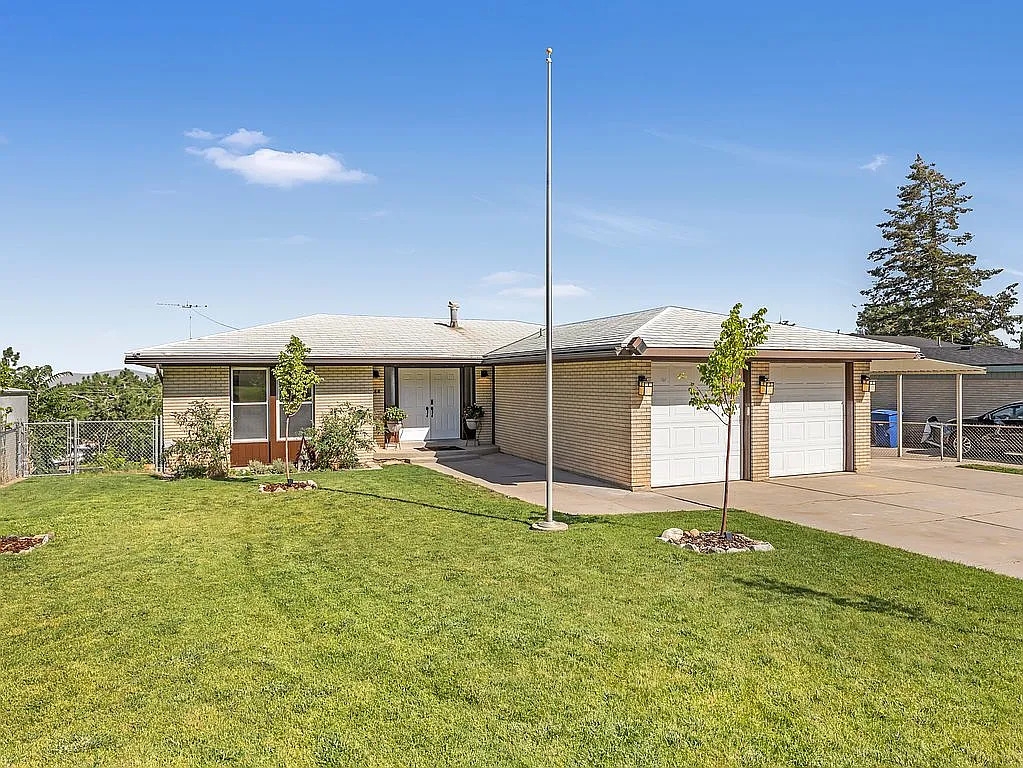 North Salt Lake House: 44 S 300 E