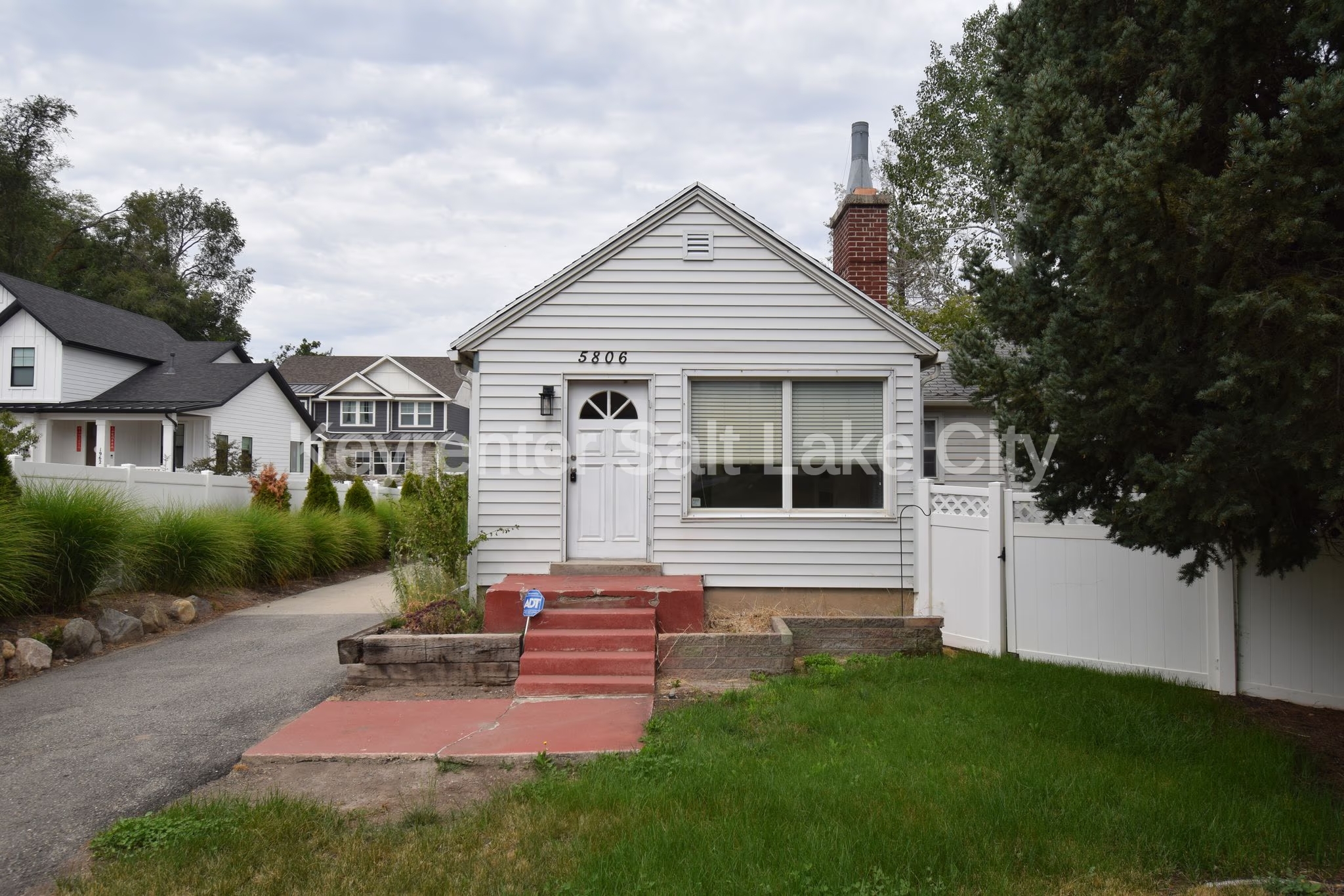 Salt Lake City House: 5806 S Highland Dr