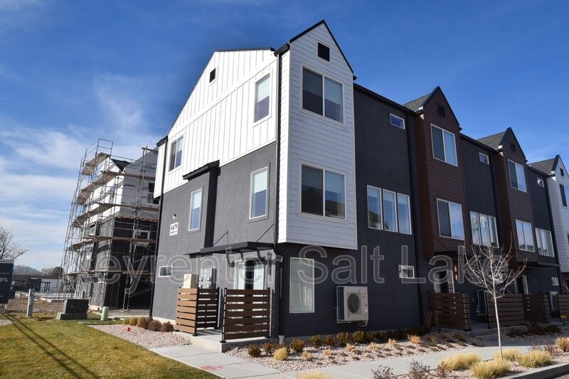 Salt Lake City Townhome: 4479 S 500 E