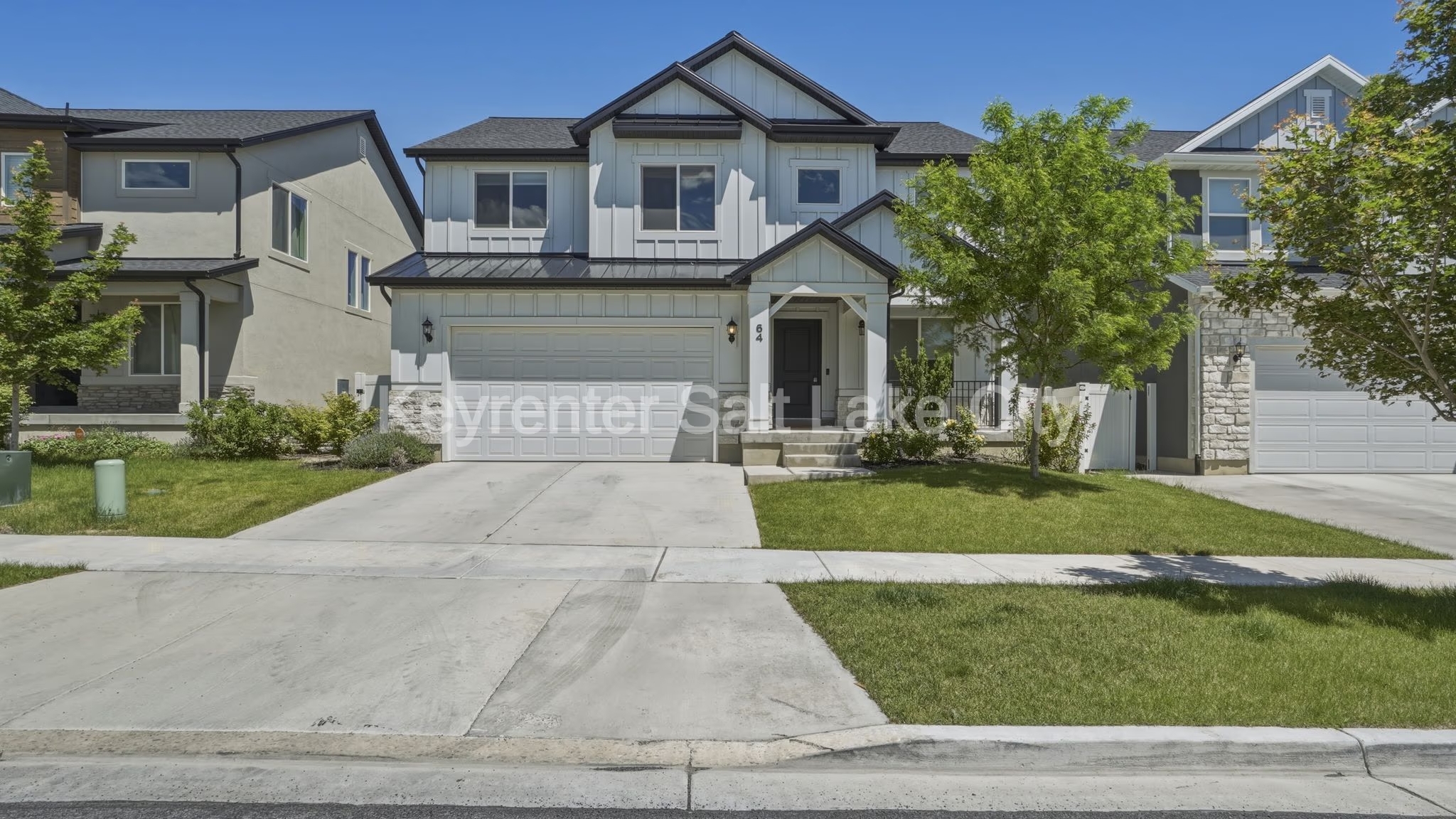 Saratoga Springs House: 64 N Lasalle Dr