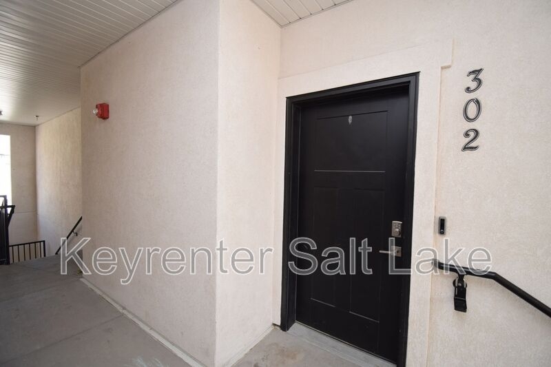 Lehi Condo: 3791 W 1850 N