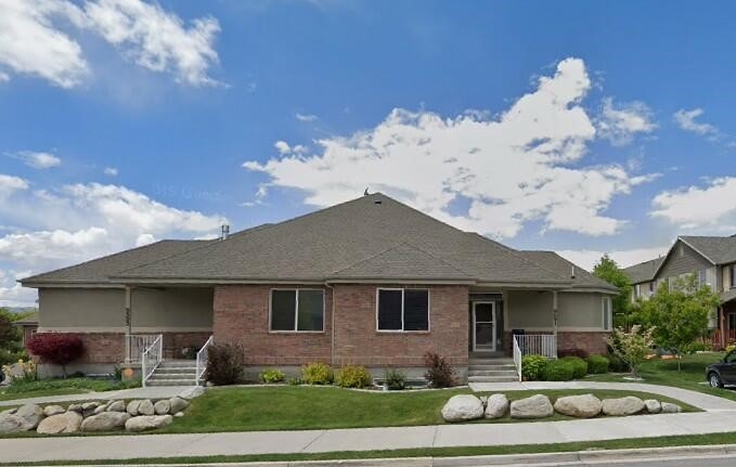 Cedar Hills Townhome: 9589 N 4500 W