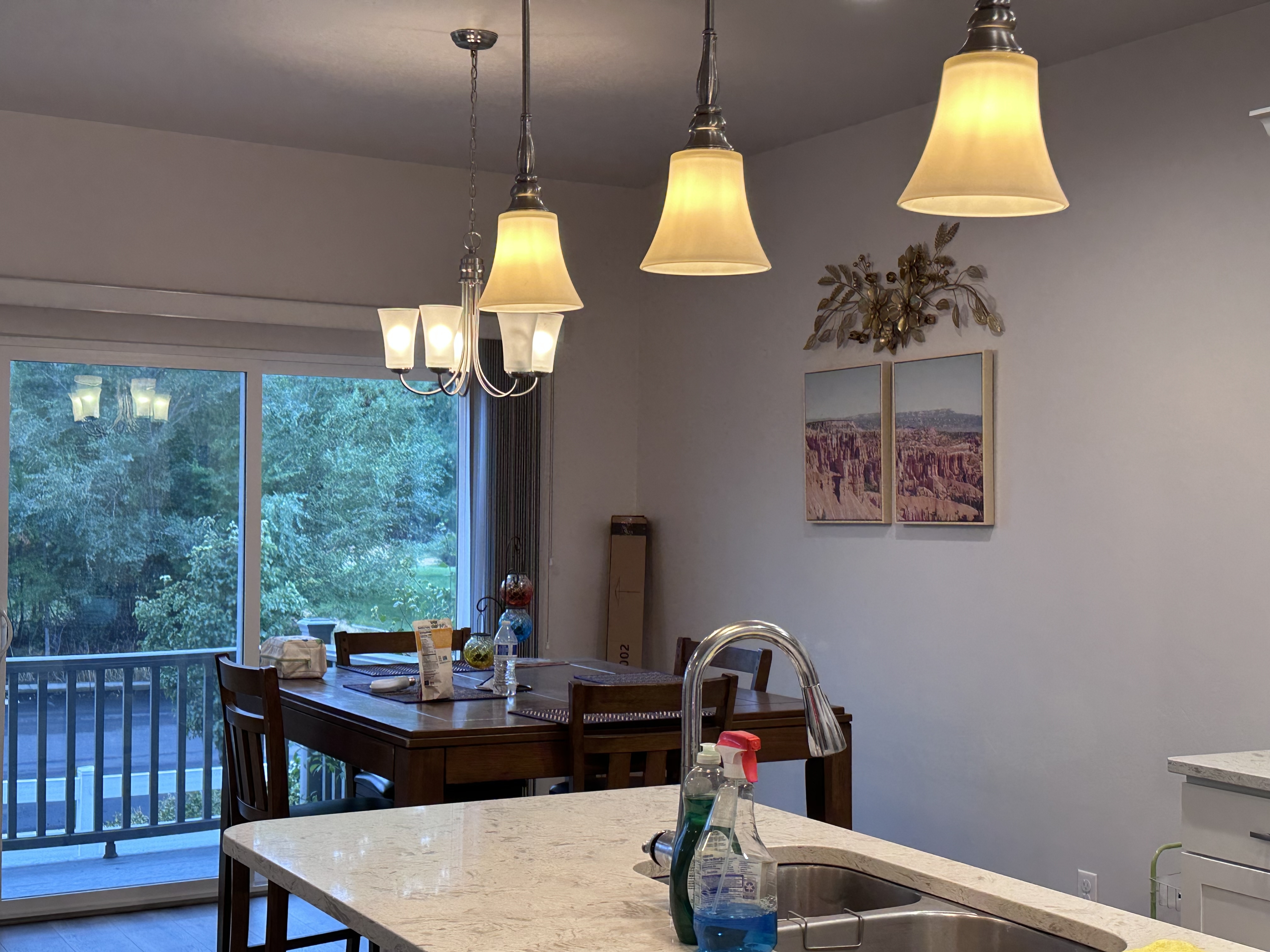 Draper Single Room: 628E E Sawback Ln