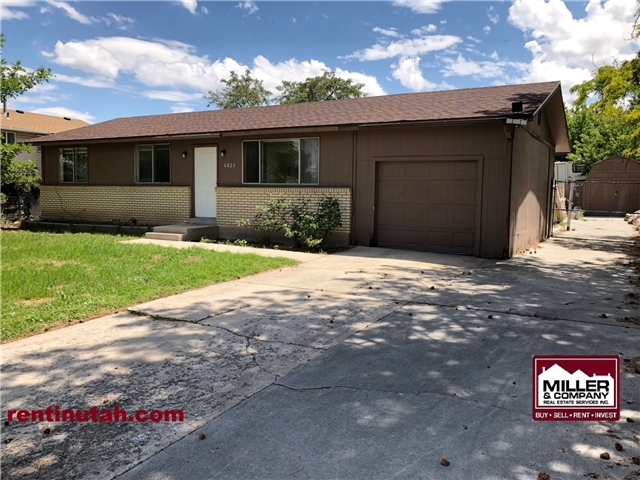 West Valley House: 6823 W Crest St