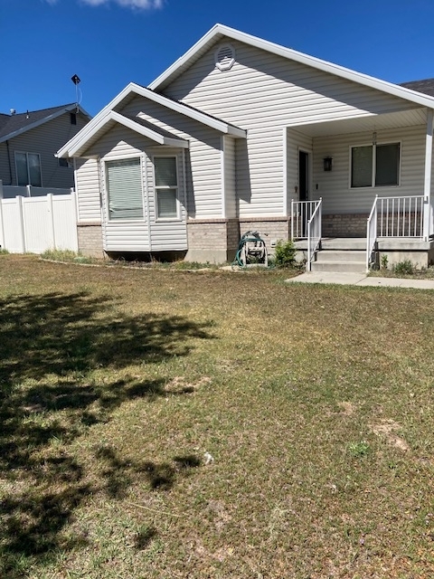 West Jordan Single Room: 5950 W Jackling Way