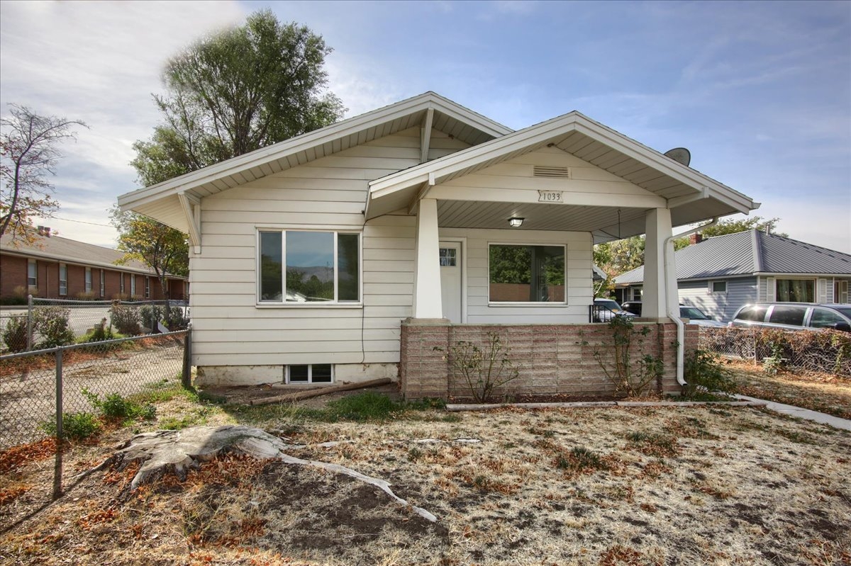 Ogden House: 1033 Rushton St