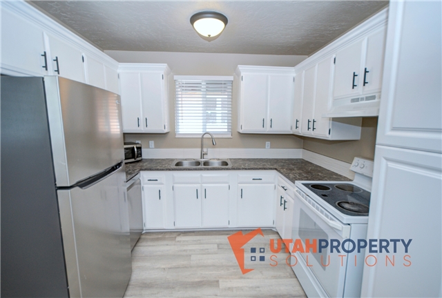 Salt Lake City Townhome: 1914 S 900 E