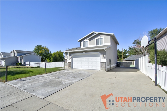 Salt Lake City House: 6528 S 520 W