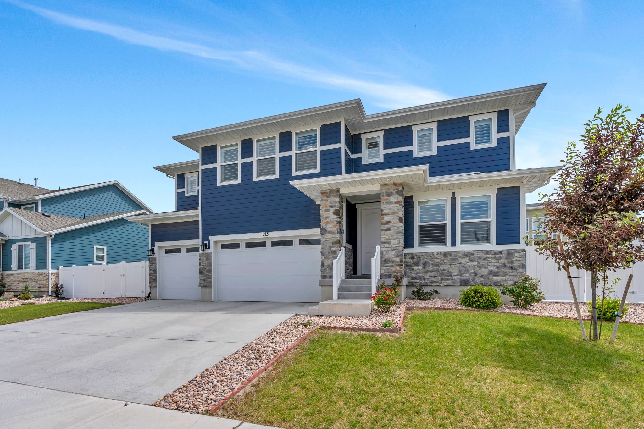 Saratoga Springs House: 213 W Prickly Pear Dr