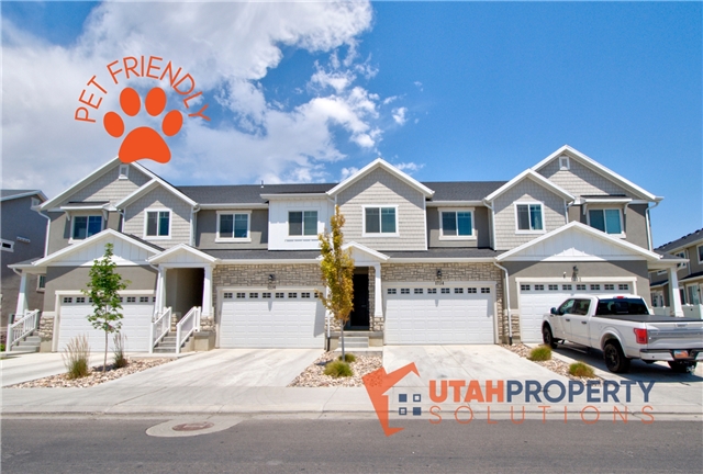 Saratoga Springs Townhome: 1734 W Newcastle Ln