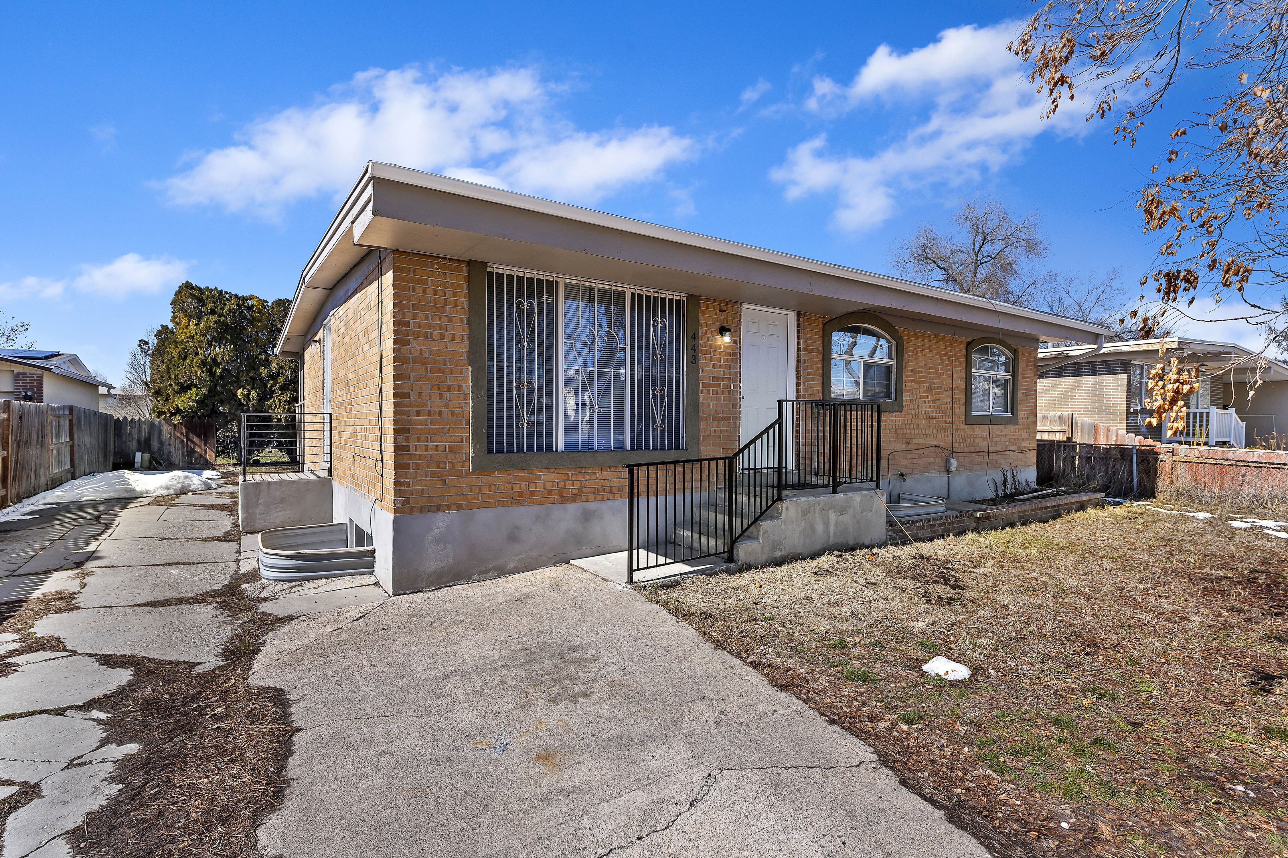Salt Lake City House: 443 N Dorothea Way