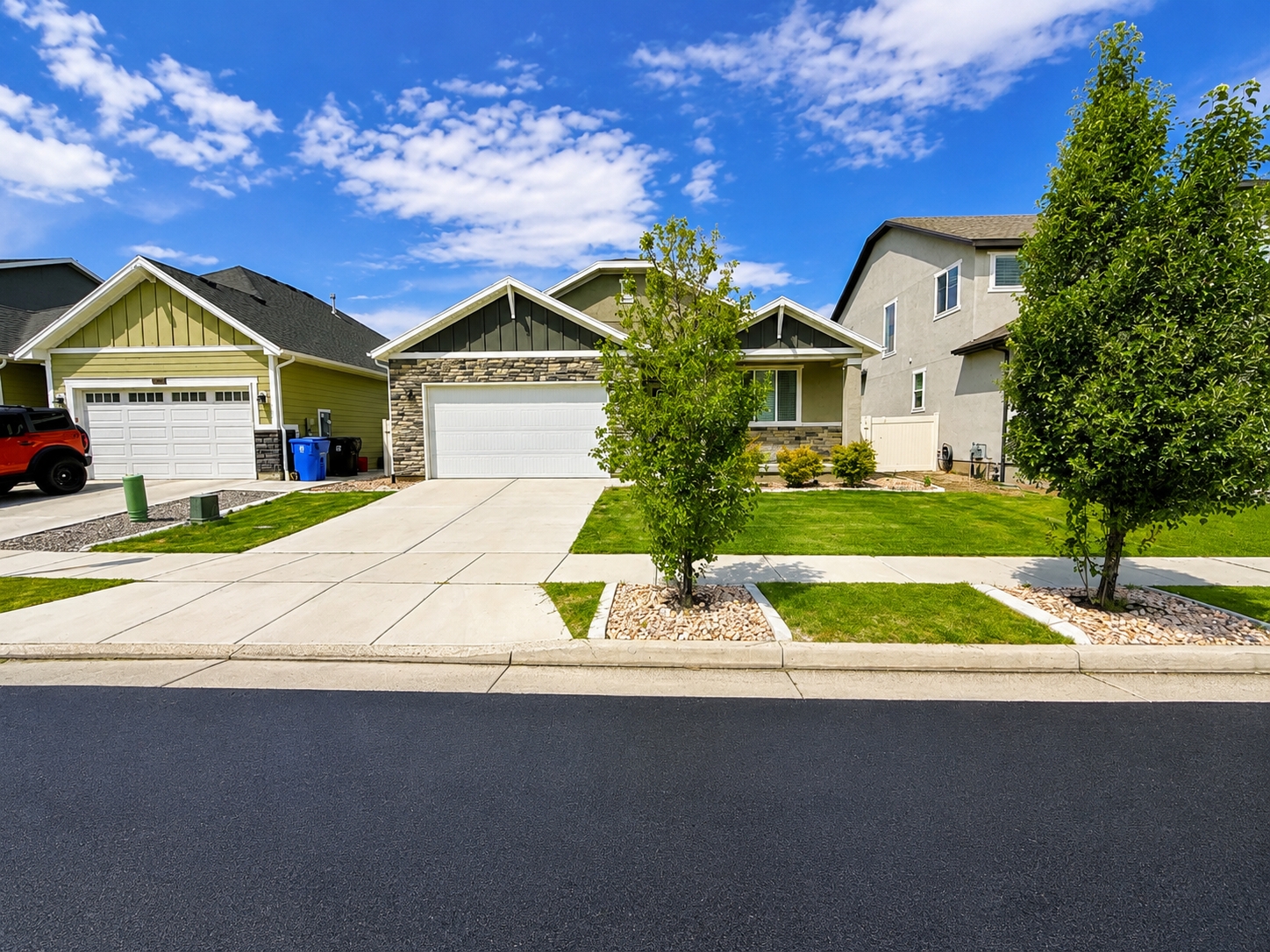 Herriman House: 12256 S Croyden Ln
