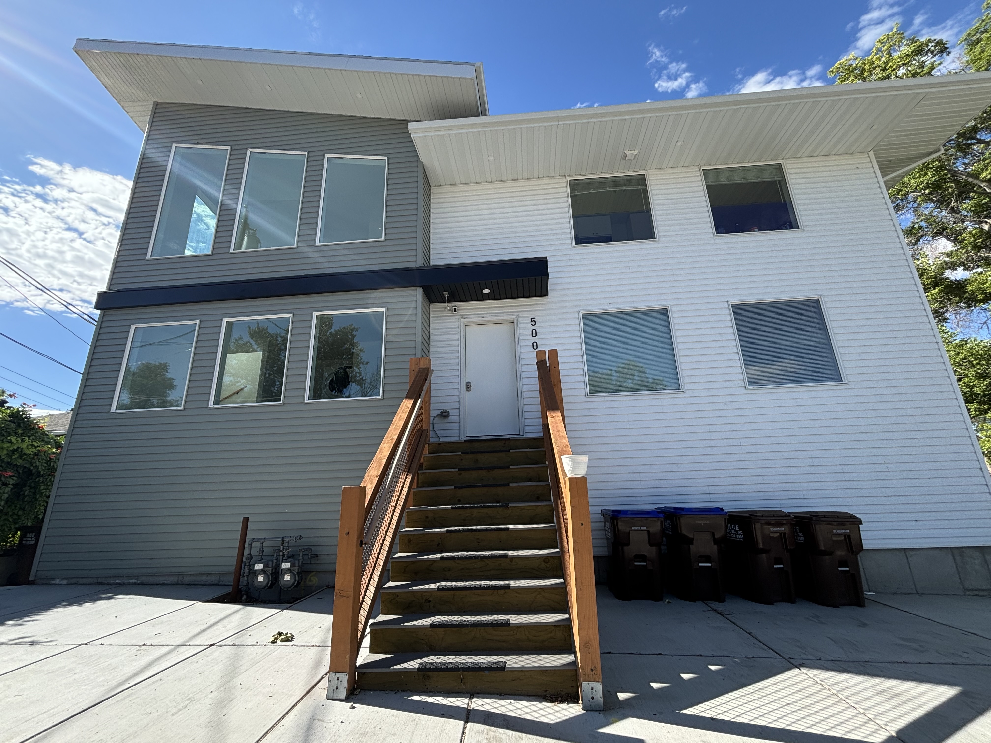 Midvale Apartment: 500 E Fort Union Blvd