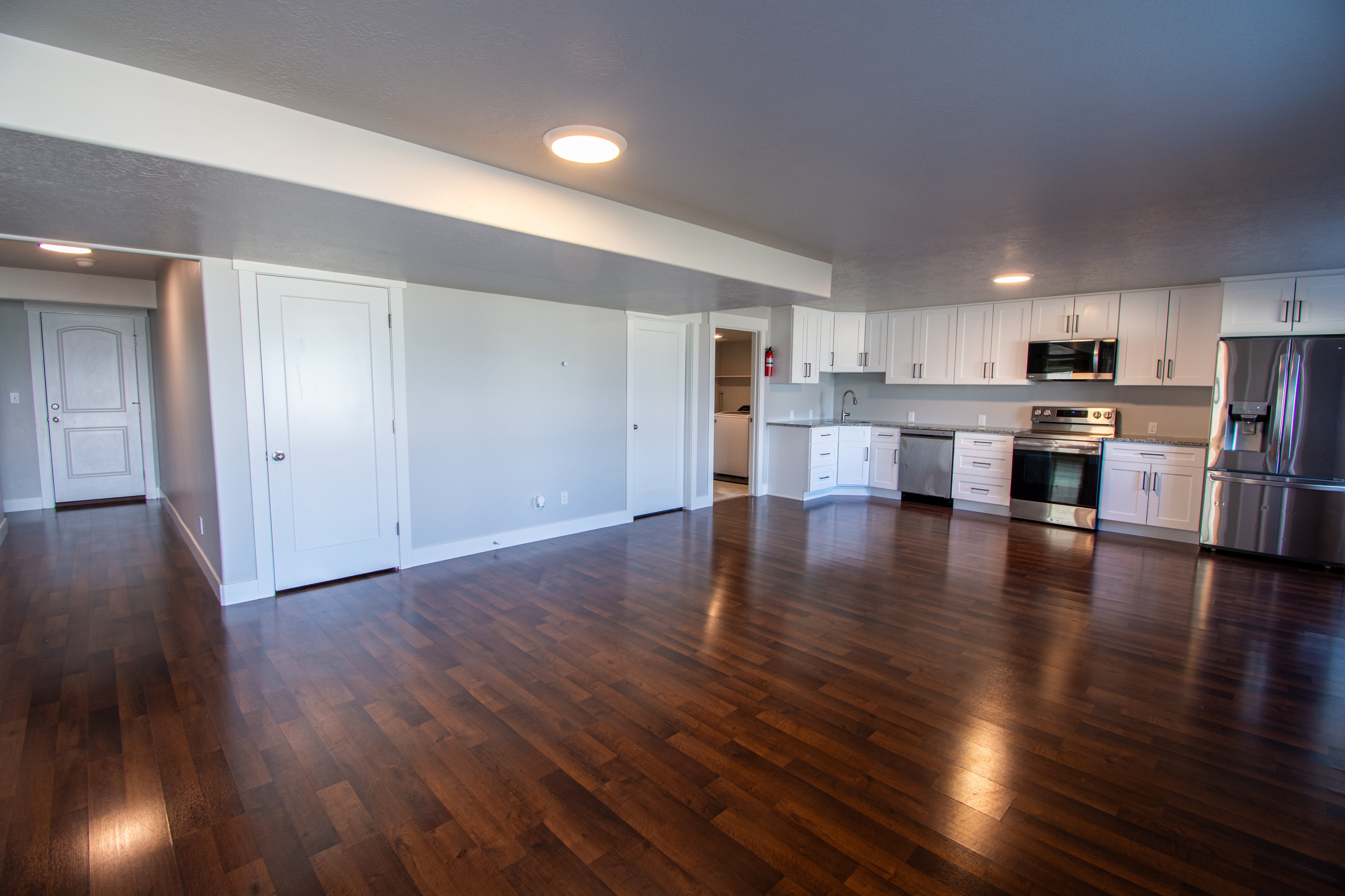 Saratoga Springs In-Law/Basement: 1456 W Russo Dr