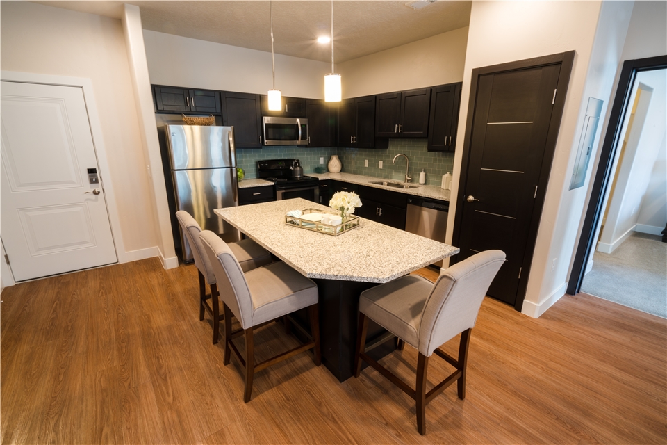 Jordan Station Apartment for rent at 10464 S Jordan Gateway, South