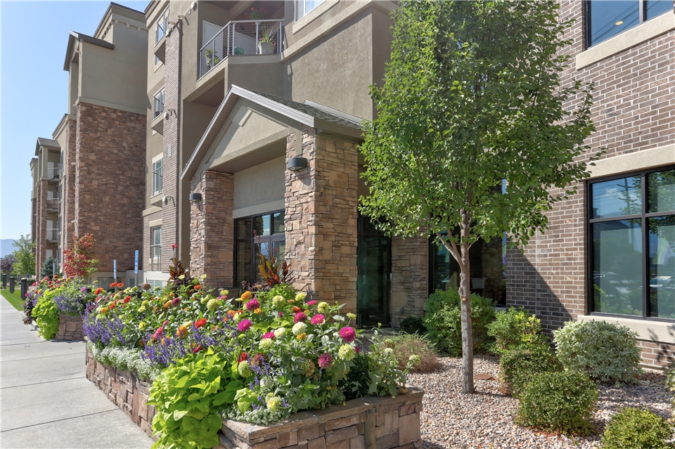 Jordan Station Apartment for rent at 10464 S Jordan Gateway, South