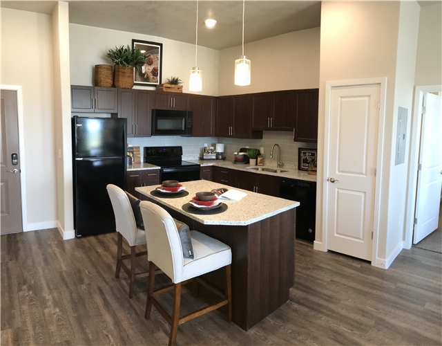 South Jordan Apartment: 10464 S Jordan Gateway