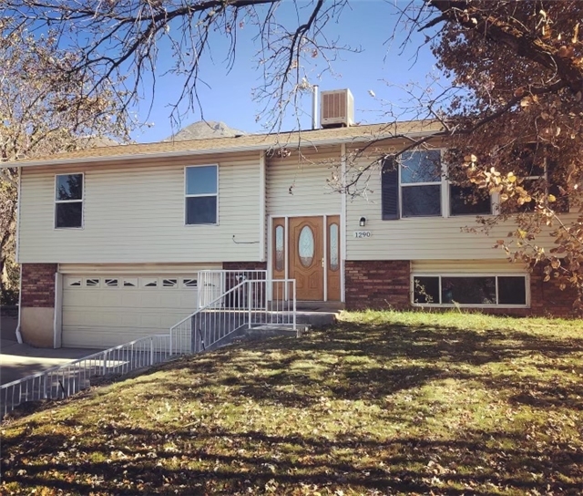 Kaysville House: 1290 N Winston Dr