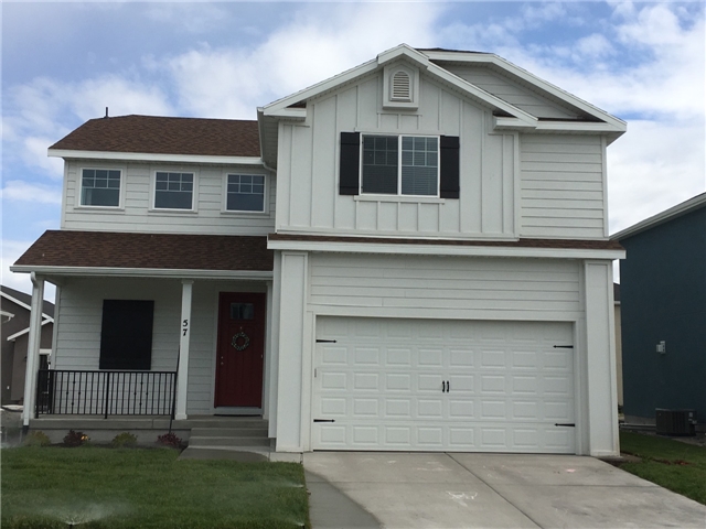 Vineyard House: 57 E 425 N