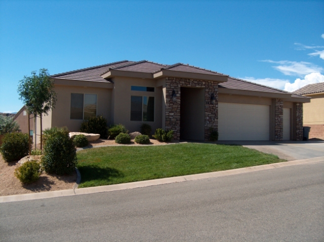 Saint George House: 1630 E 2450 S