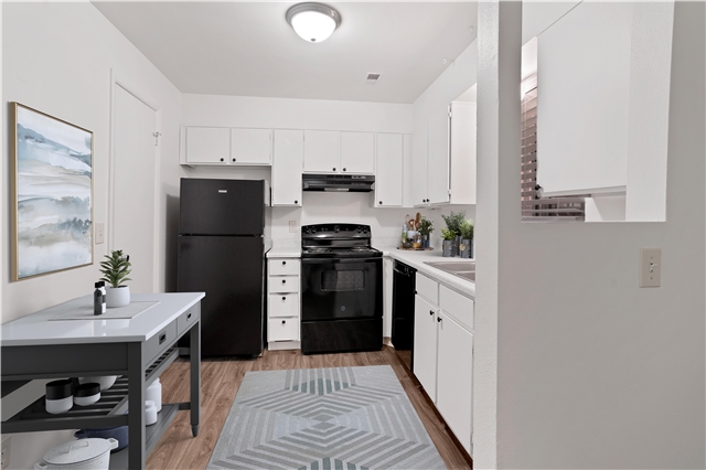 Sandy Apartment: 210 E 8680 S