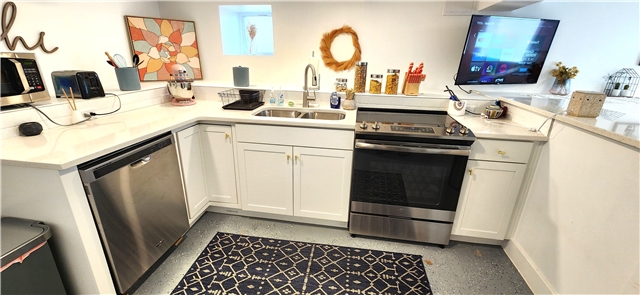 Salt Lake City In-Law/Basement: 1485 S 900 E