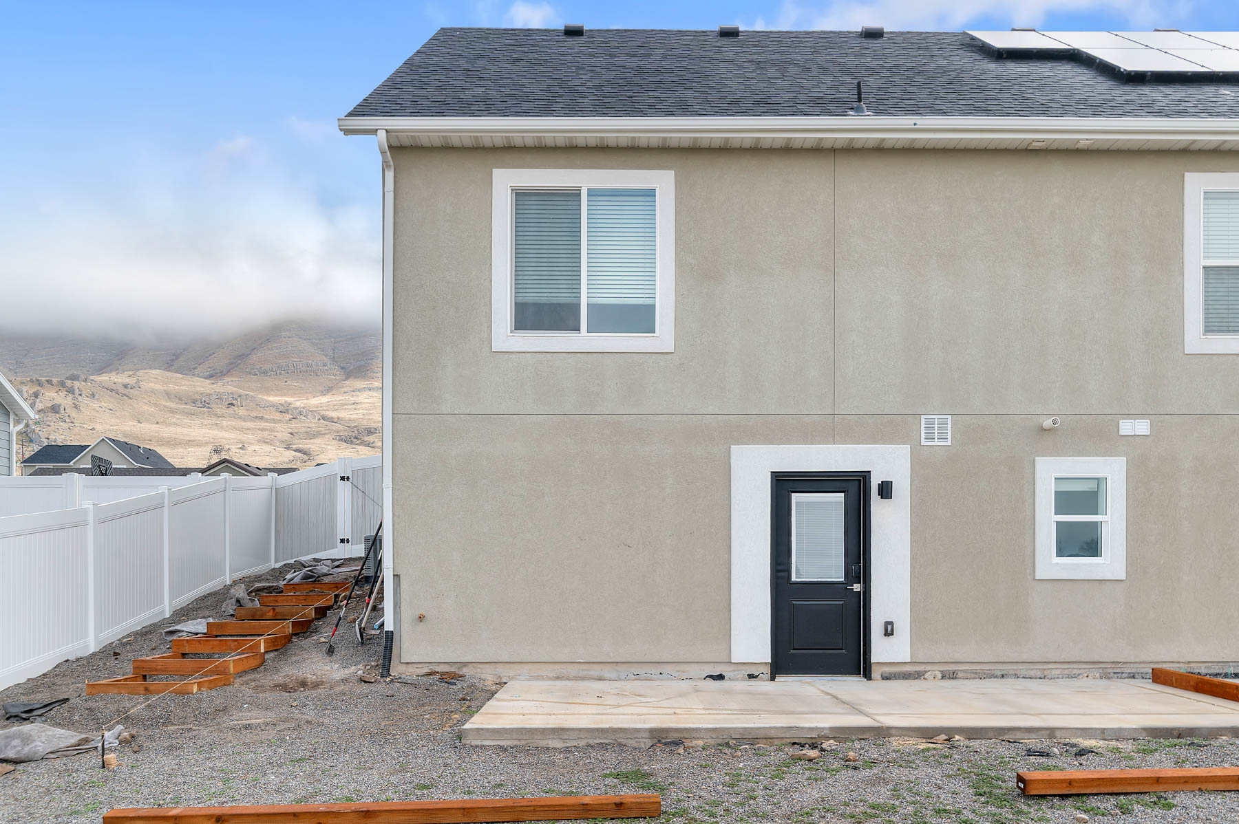 Tooele In-Law/Basement: 8119 N Lakeshore Dr