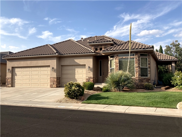 Santa Clara House: 3950 London Ln